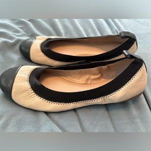 Banana Republic flats- size 6.5